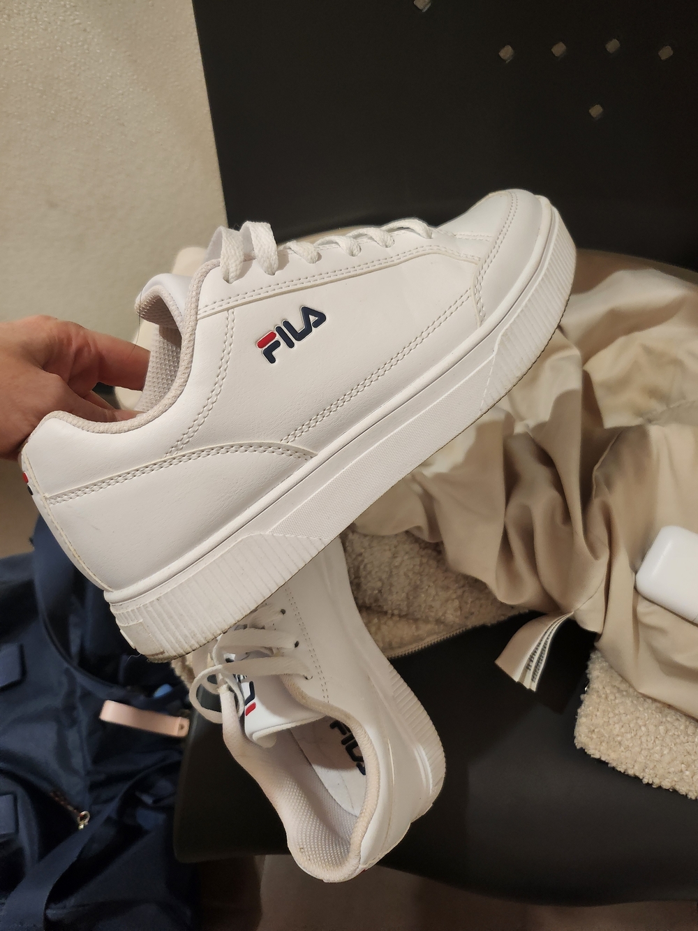 Fila White Low-Top Sneakers with Red & Navy Logo - Women's Casual Trainers